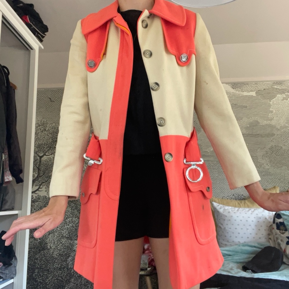 Vintage Saks 1960s Orange/Cream coat S